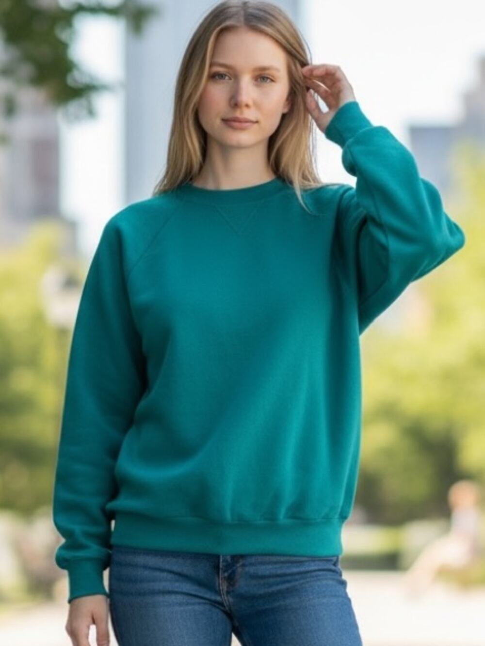 FRUIT OF THE LOOM Ladies Medium Teal Crew Sweatshirt